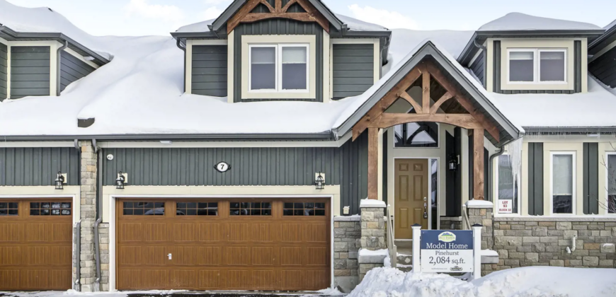 Blue Fairway Townhomes by MacPherson Builders in Collingwood