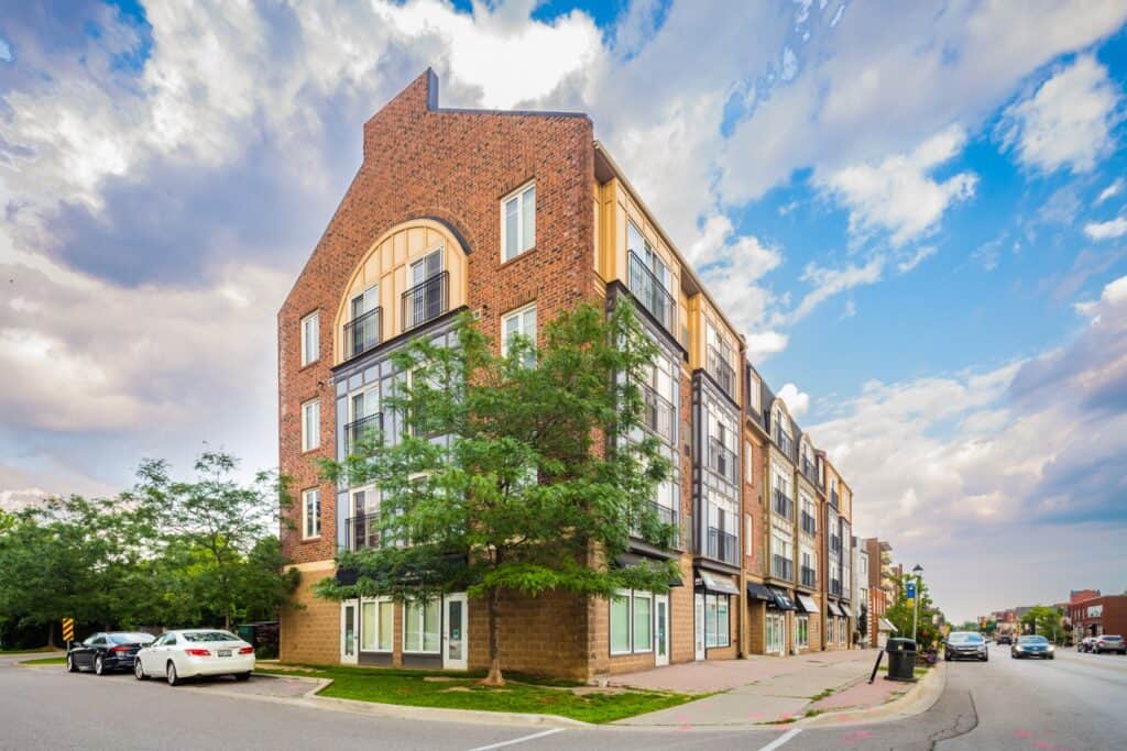 Kerr St Lofts Oakville – image 1