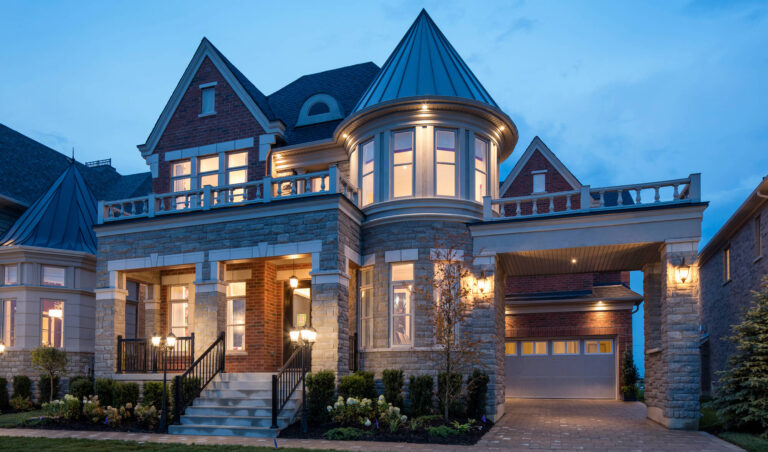 Gates of Nobleton King City – image 1