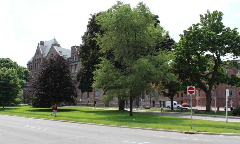 Ontario’s New-Home HST Rebate (2026): Who Qualifies, How Much, and Which GTA Projects Fit